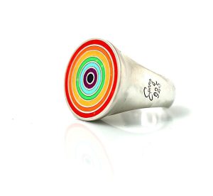 انگشتر Magic Eye رنگین کمانی سان نفیسی جولری
Rainbow Magic Eye ring 