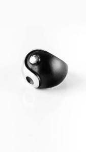انگشتر یین و یانگ سیه تاب سان نفیسی جولری Yin and yang