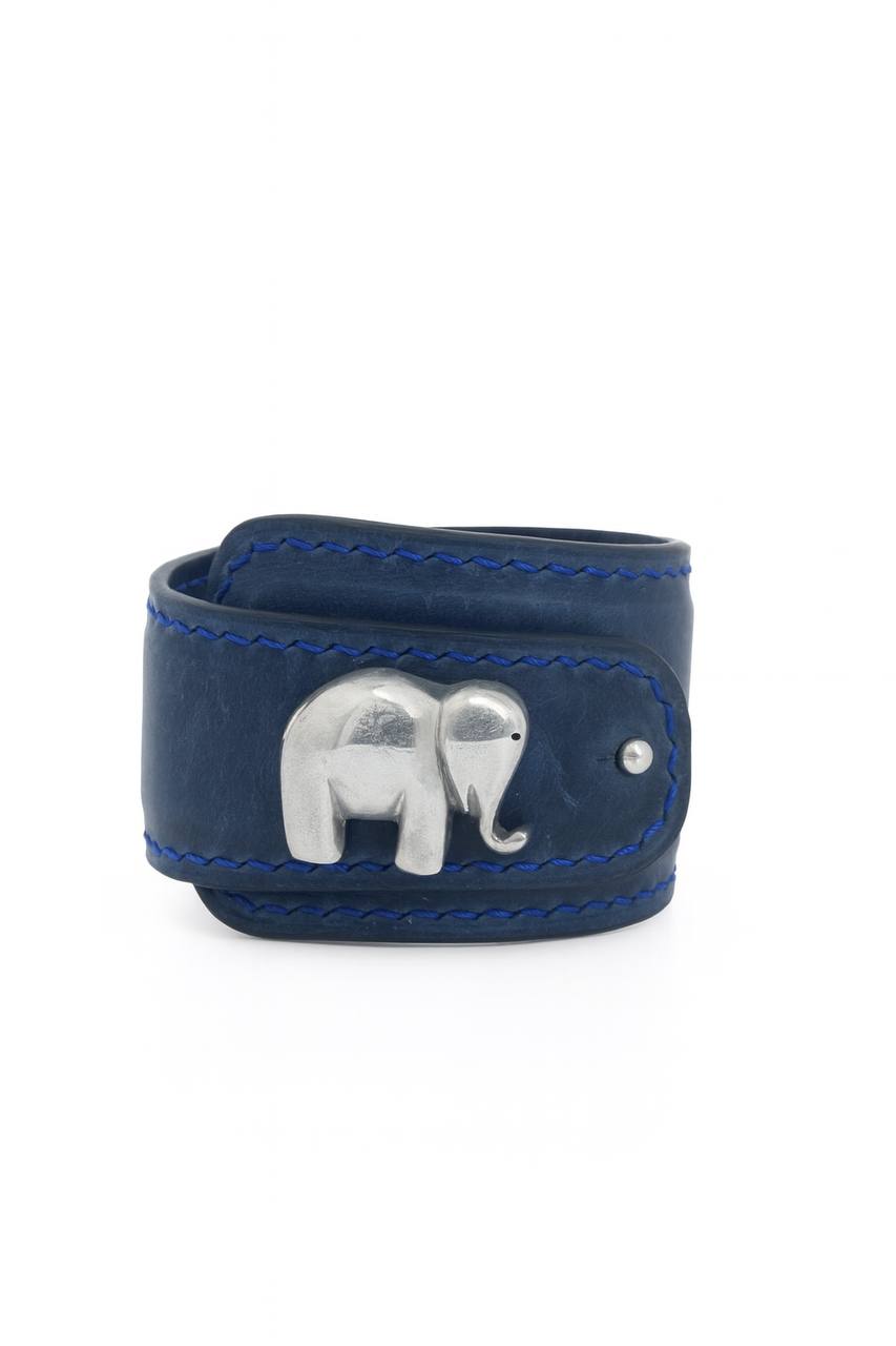 The leather and silver elephant bracelet - Image 7